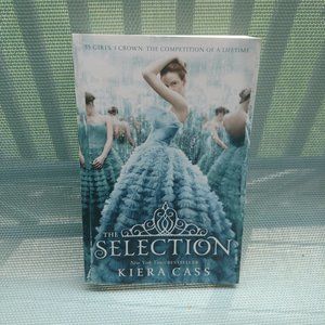 The Selection  New York Times BestSeller